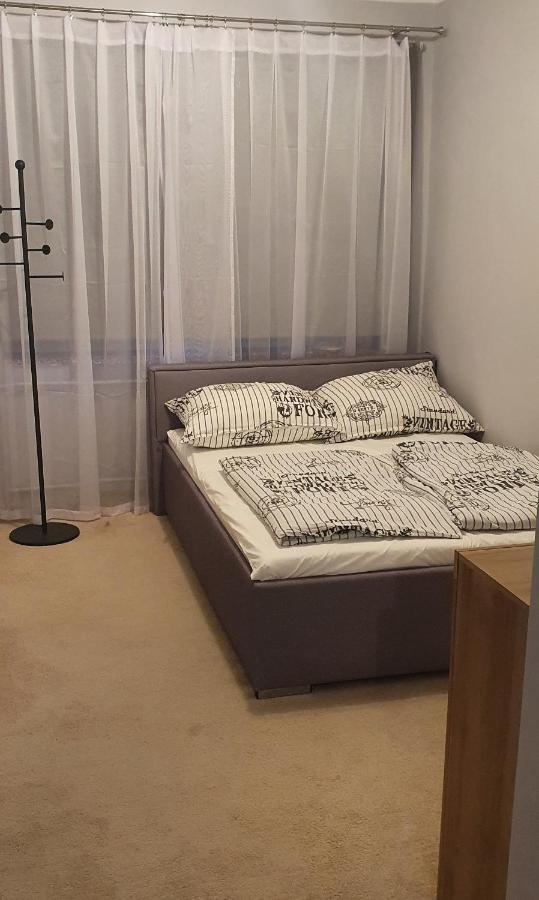 Wczasy U Miry Apartment เมียลโน ภายนอก รูปภาพ