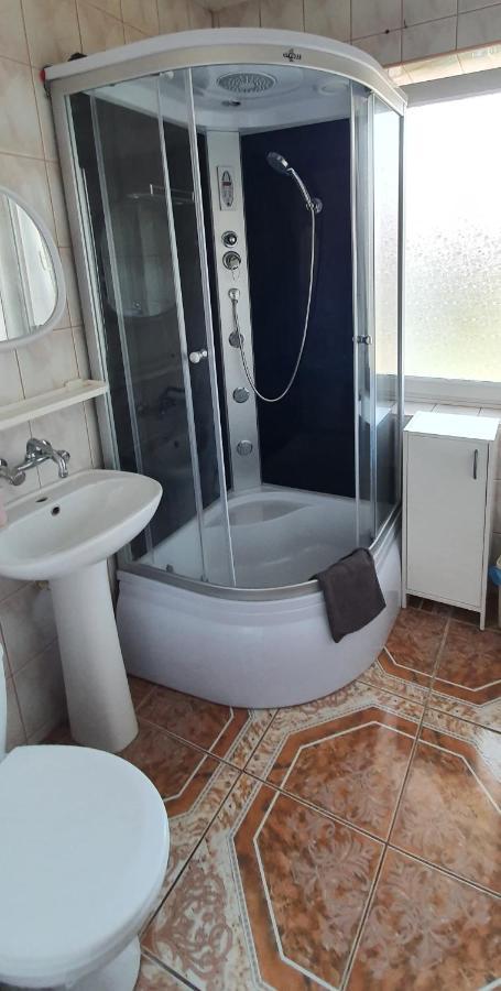 Wczasy U Miry Apartment เมียลโน ภายนอก รูปภาพ