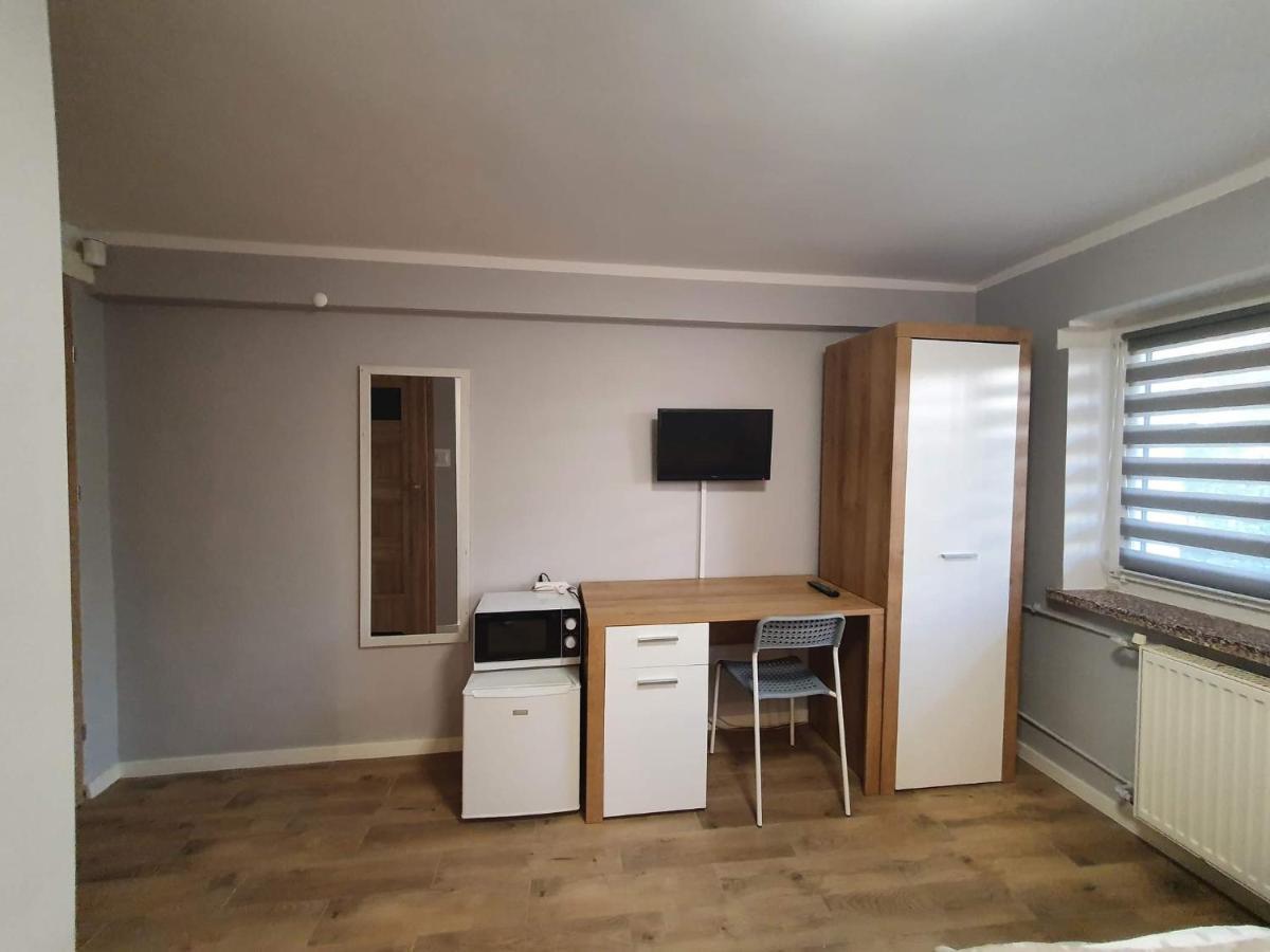 Wczasy U Miry Apartment เมียลโน ภายนอก รูปภาพ