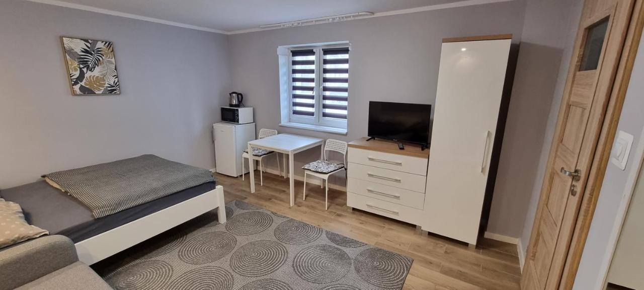 Wczasy U Miry Apartment เมียลโน ภายนอก รูปภาพ